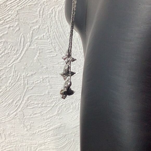 Boutique Luxe NEW - 3 strand butterfly dangly👂💍 - Picture 5 of 5